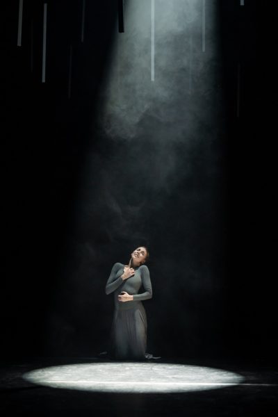 Stabat Mater. Chor. Daniela Cardim. Photo by Maciej Zakrzewski